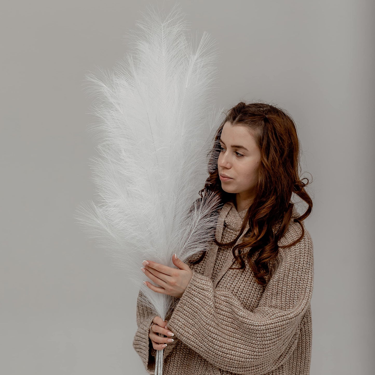 ORNA Artificial Pampas Grass Artificial Flower Long Branches Extra Fluffy 114 cm High (3 Stems x 20 Forks) for Modern Home Decoration