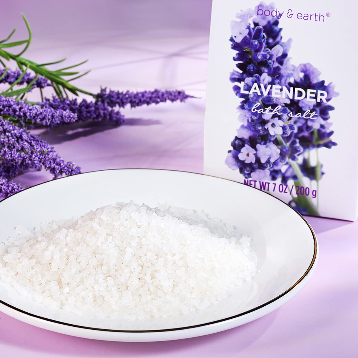 Body & Earth 8-Piece Spa Gift Set for Women, Cherry Blossom and Jasmine Fragrance, Bubble Bath, Shower Gel, Bath Salt, Body Lotion