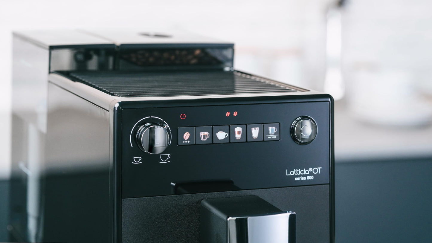 Melitta Latticia OT - Kaffeevollautomat mit Milchsystem, Kaffeemaschine mit Mahlwerk für z. B. Kaffee oder Cappuccino