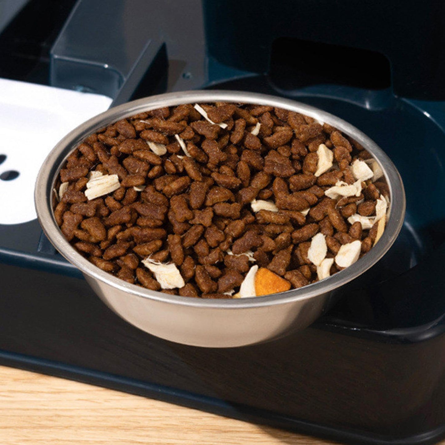 Bomefoi Automatic 2-in-1 Cat Feeder, Feeding and Drinker for Pet Food, Non-Slip Automatic Drinking Bottle