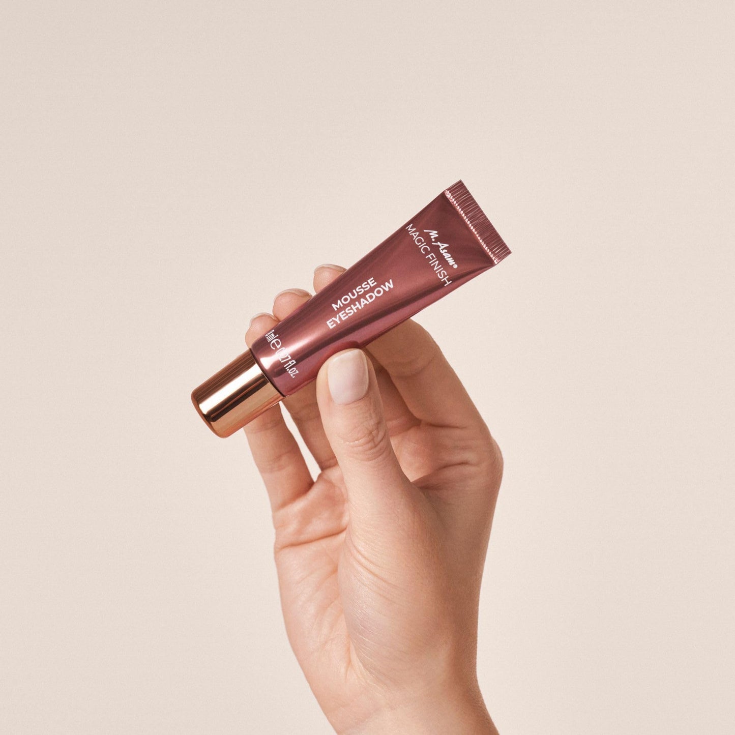 MAGIC FINISH Mousse Eyeshadow Love Note (8 ml) – Langanhaltender Metallic Lidschatten mit Glitzer-Effekt, Vegan, Make-up für Ausdrucksstarke Augen