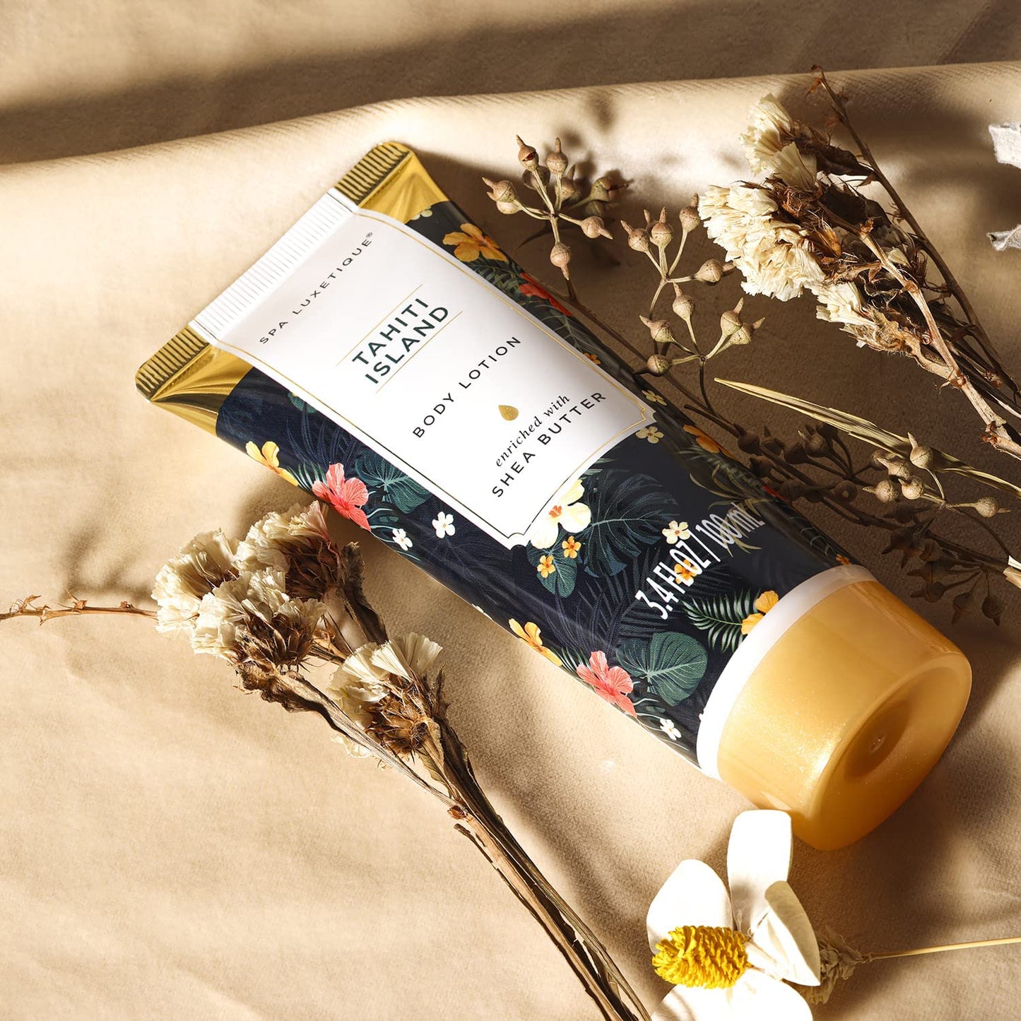 SPA LUXETIQUE Wellness Set für Frauen - 8tlg Rosenduft Bade Geschenkset für Frauen, Geburtstagsgeschenk Beauty Set mit Deko Badewanne