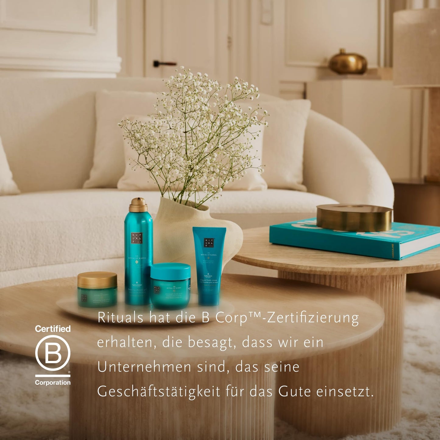 RITUALS Geschenkset The Ritual of Karma Medium, vier Hautpflegeprodukte mit Lotusblüte und Weißem Tee – Bade-Geschenkbox mit pflegender und beruhigender Wirkung