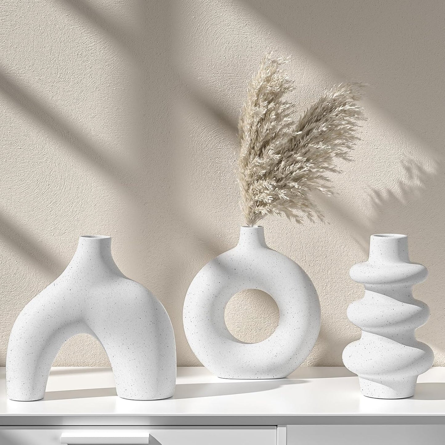 Vankarr Weiße Keramikvase Satz von 3, kleine Trockenblumen Vasen für Pampasgras, handgemachte Vase,Moderne Boho Vasen für Wohnungsdeko Hochzeit Dekor